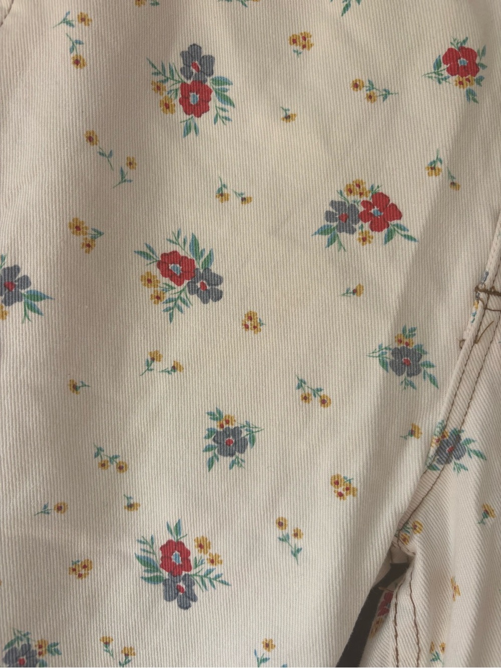 RARE Wrangler White Floral Straight Leg Jeans - Picture 14 of 15